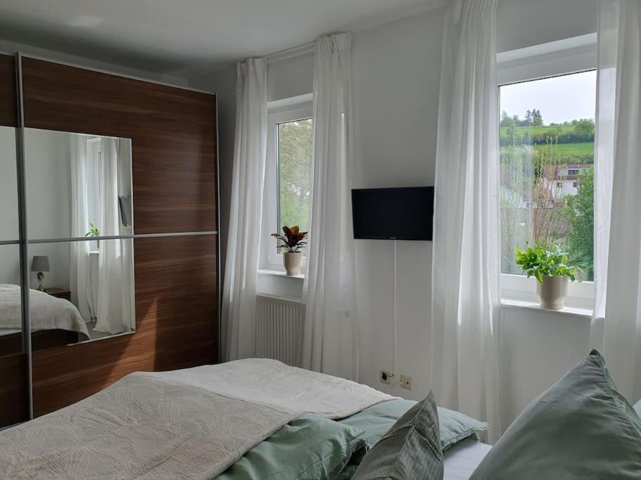 Ferienwohnung Panoramablick Bad Mergentheim Luaran gambar